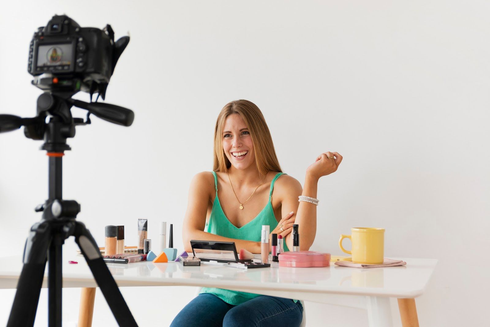 convert customers with videos